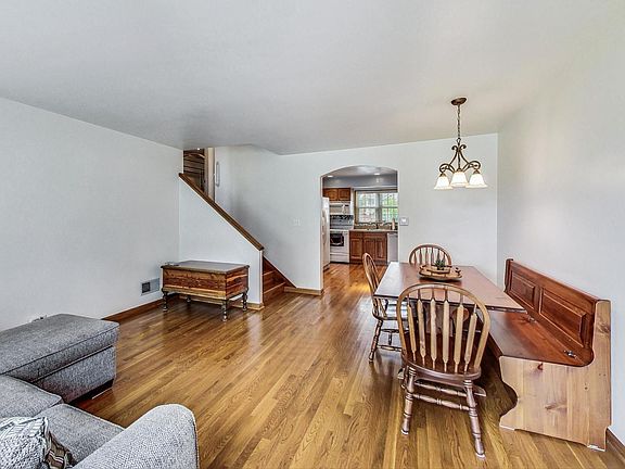 2nd image of 1408 Ostrander Ave