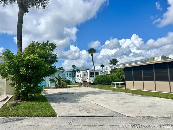 10725 S Ocean Dr Lot 294, Jensen Beach, FL 34957