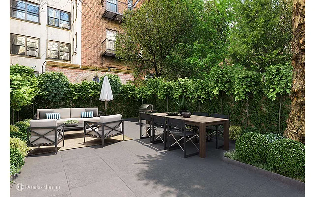 Sold by Douglas Elliman | media 14