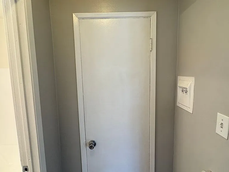1134 Raymond Ave — Photo 19