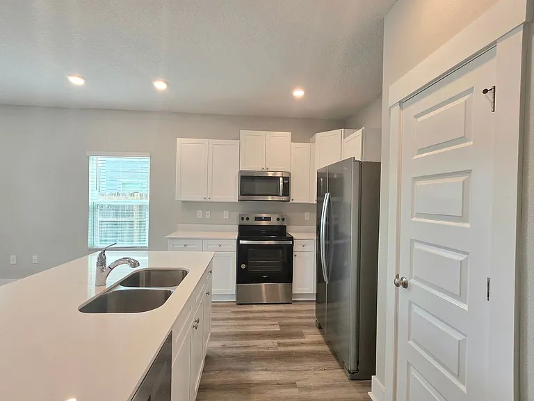 4167 Pendragon Cir — Photo 4