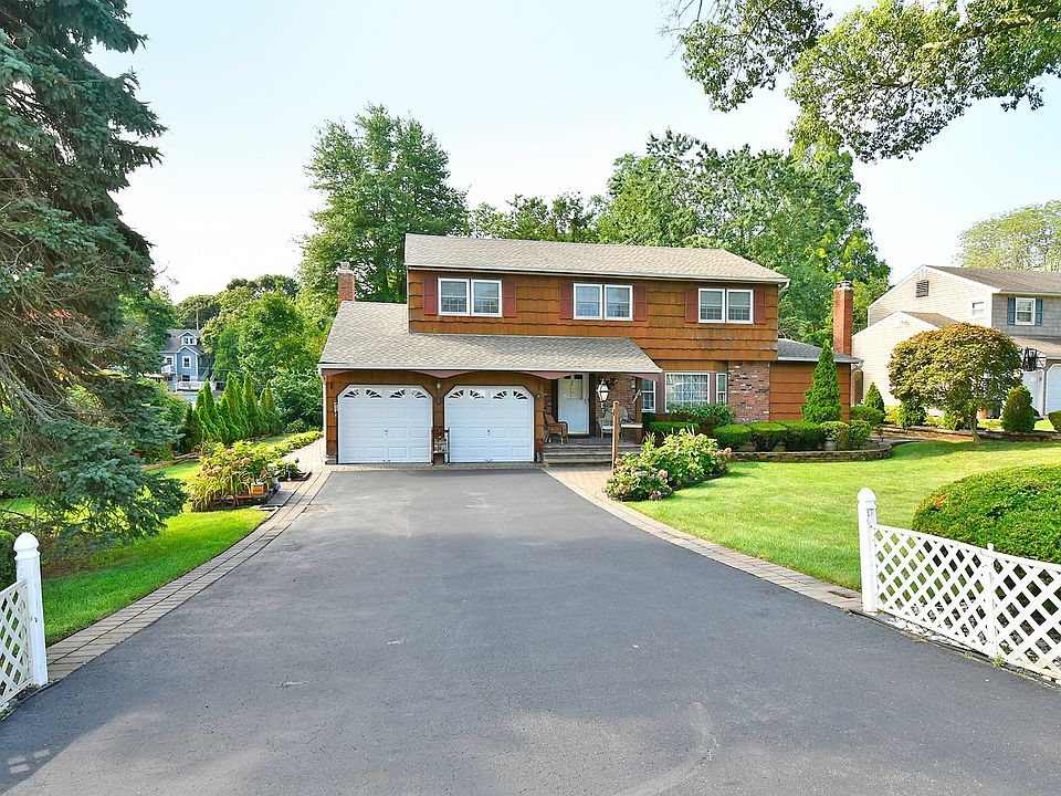 1st image of 26 Torlen Ct