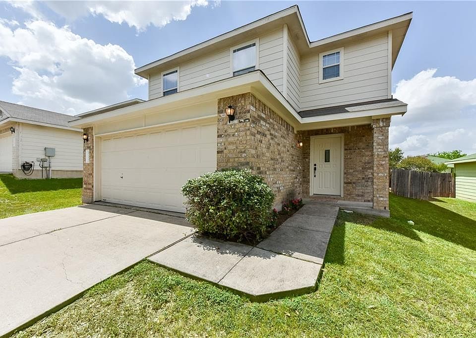 1st image of 125 Mood Lake Dr
