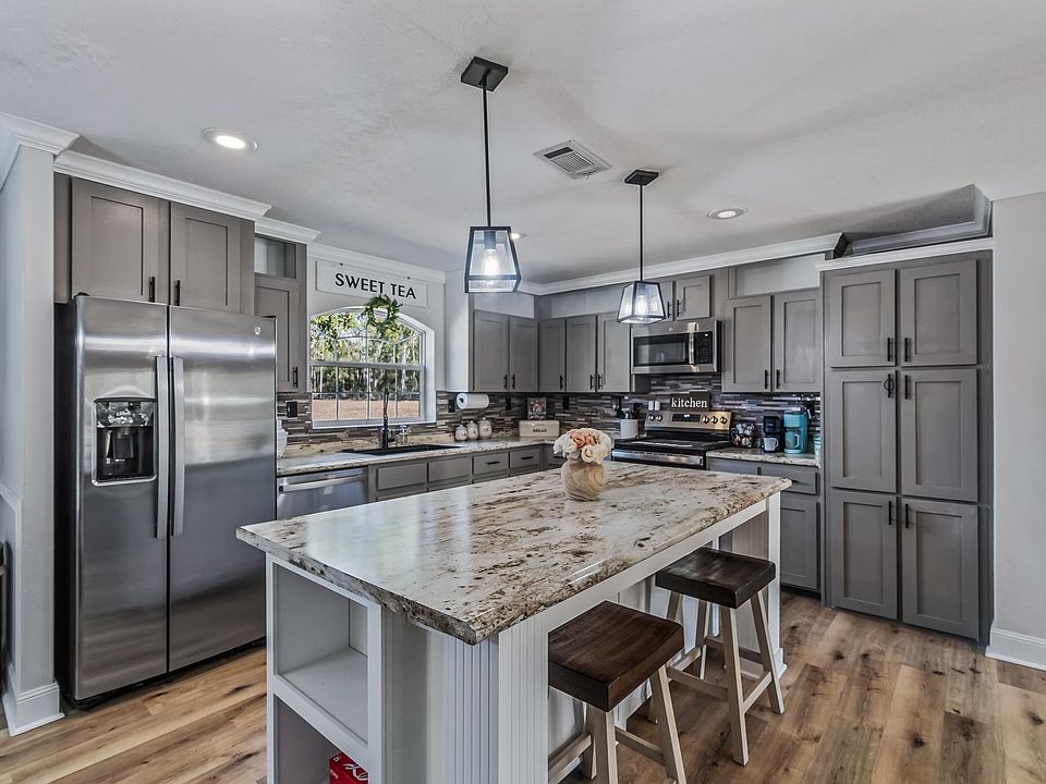 1st image of 22 Posey Rd