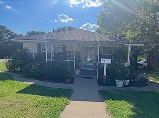 11 Jon St, Healdton, OK 73438