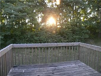 4th image of 8212 Woodson Dr