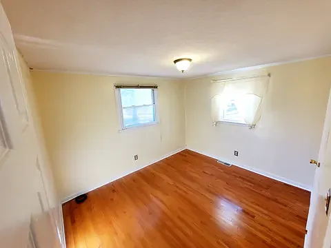 7 Helena Ln — Photo 5