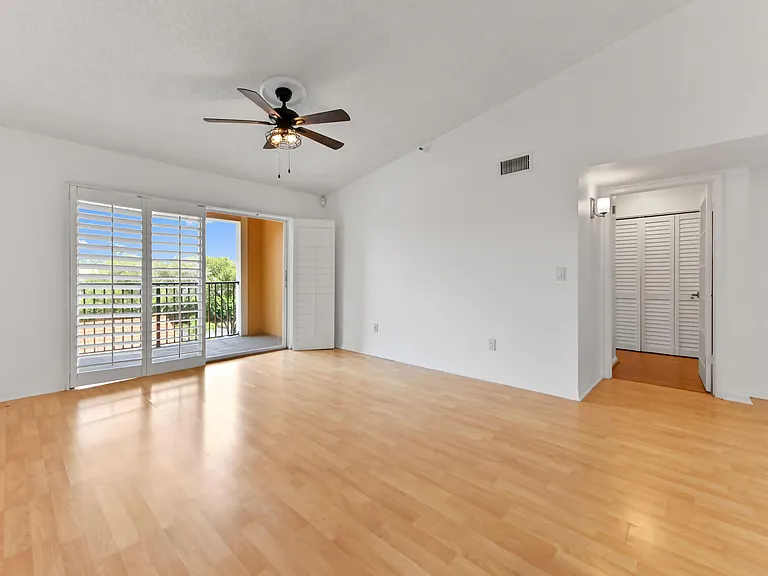 140 Yacht Club Way #307 — Photo 5
