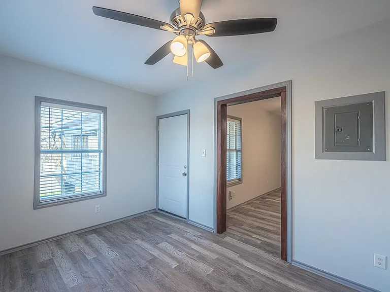 7124 Avenue F #7 — Photo 9