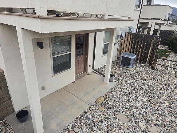 2nd image of 141 Castle Ridge Dr