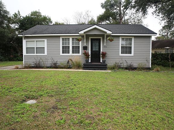 4th image of 1026 Barbara Ave