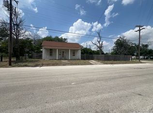 227 Seguin St, San Antonio, TX 78208