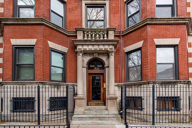 942 W Sheridan Rd #1A photo 1