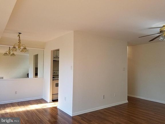 4th image of 7583 Margate Ct APT 202