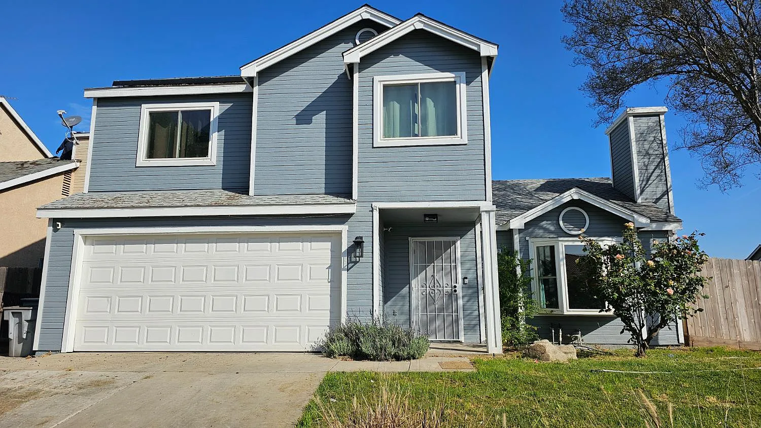 4622 W Griffith Way photo 1