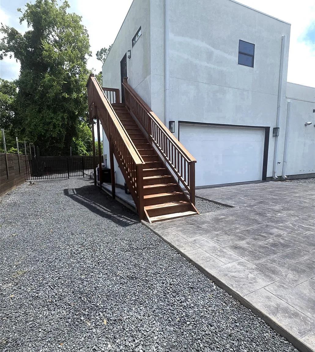 1 bed, 1.0 bath, 600 sqft, $1,100 — Photo 1