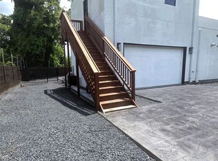 2438 Walcott Ln, Houston, TX 77088
