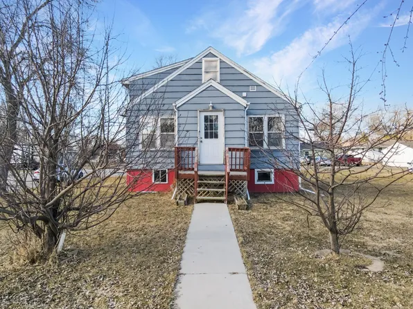 714 11th St, Intl Falls, MN 56649