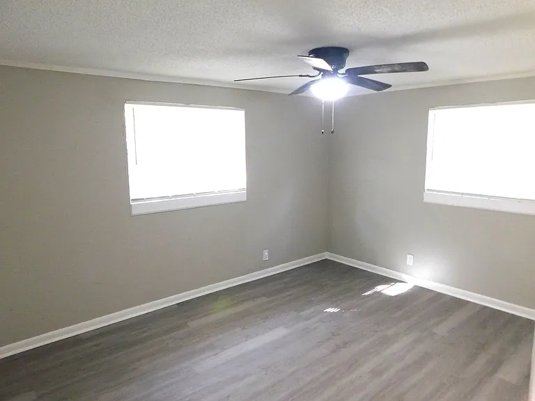 1348 Steele St #1 — Photo 6