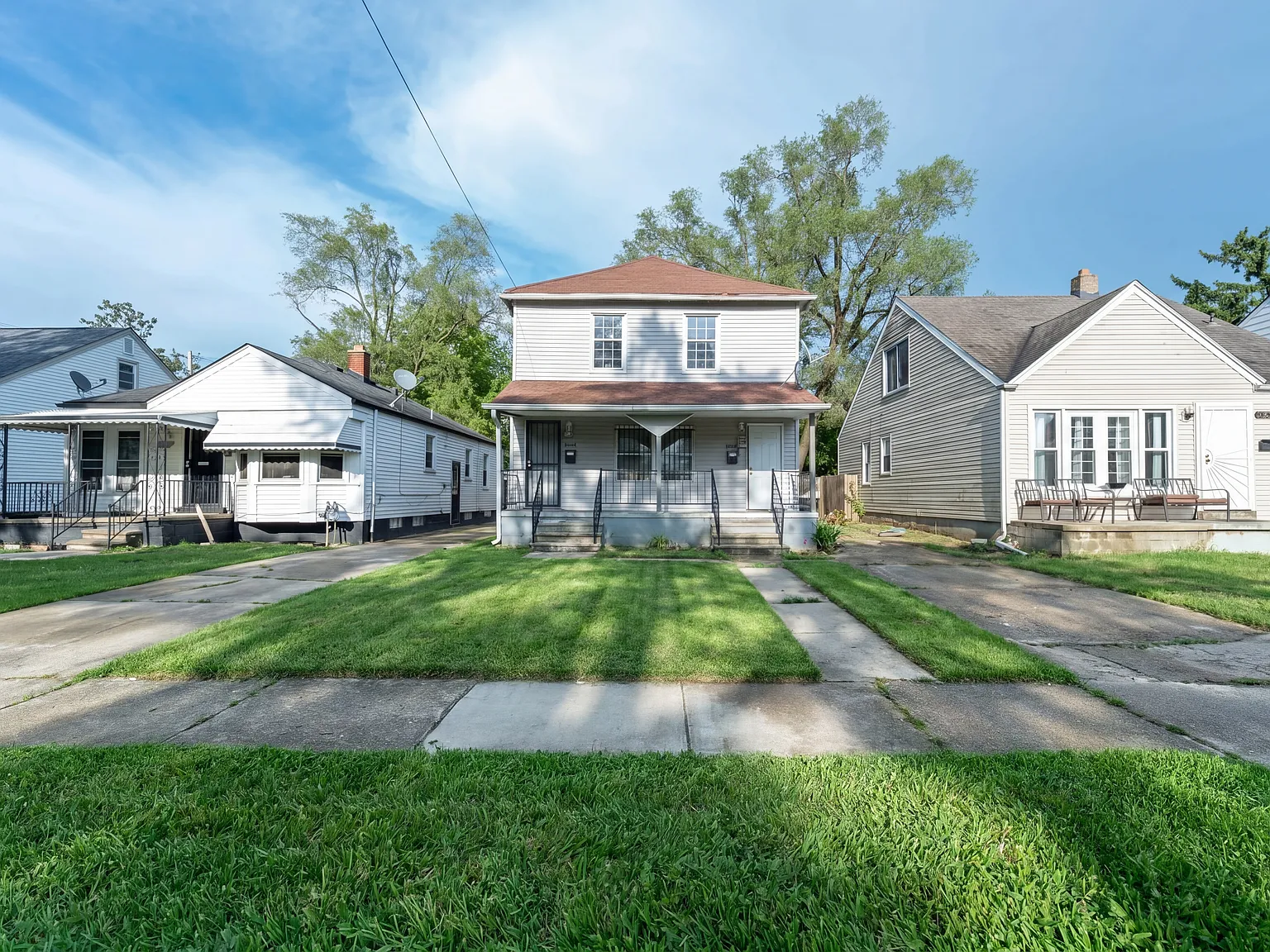 Grandville Rd, Detroit — Photo 1