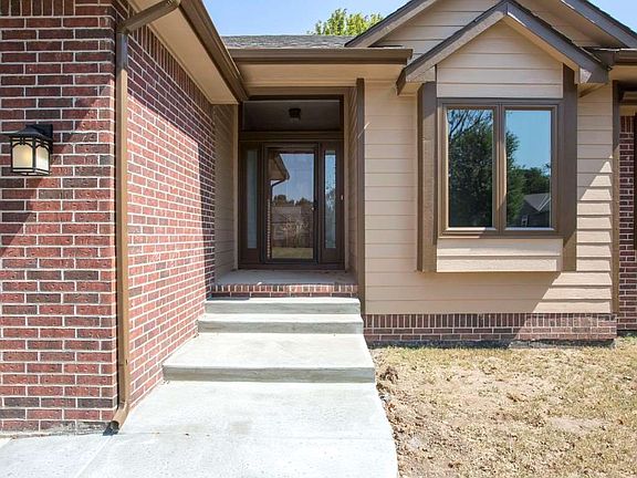 2nd image of 354 Greenvalley Dr