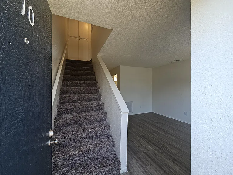 Park Place Townhomes — Photo 12