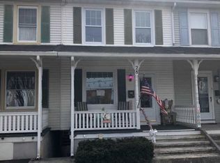 28 W Ruth Ave, Robesonia, PA 19551