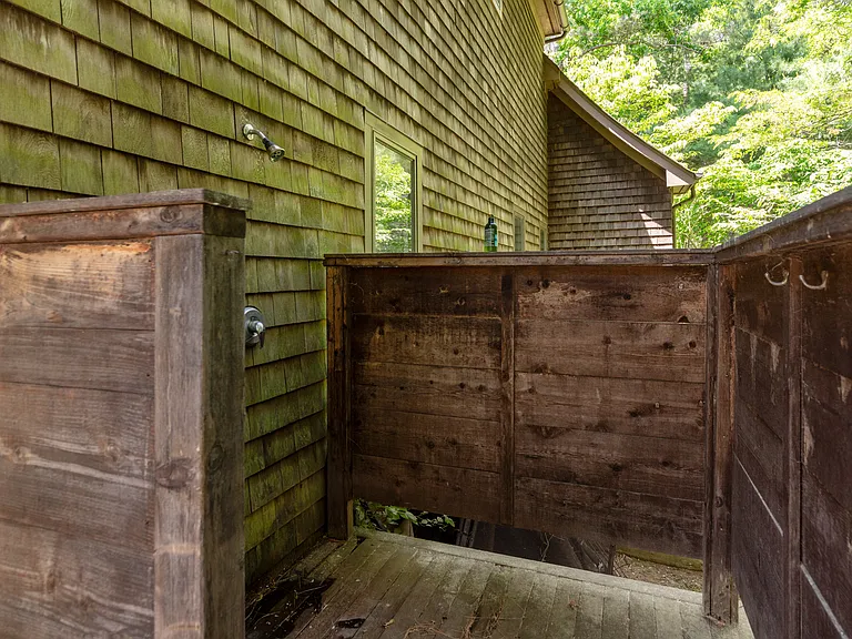 White Pine Rd — Photo 29