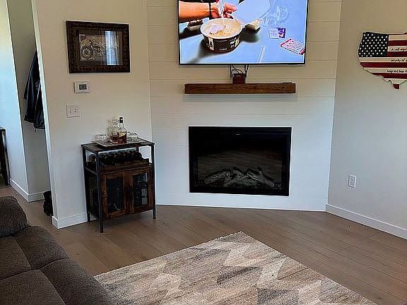 5th image of 4332 Spruce Creek Dr