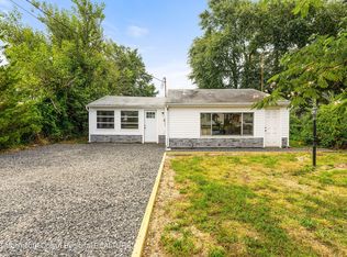 915 Tampa Rd, Forked River, NJ 08731