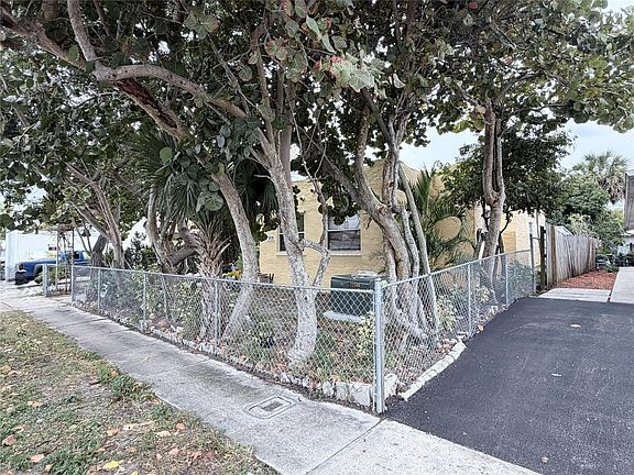 2nd image of 416 Revere Road