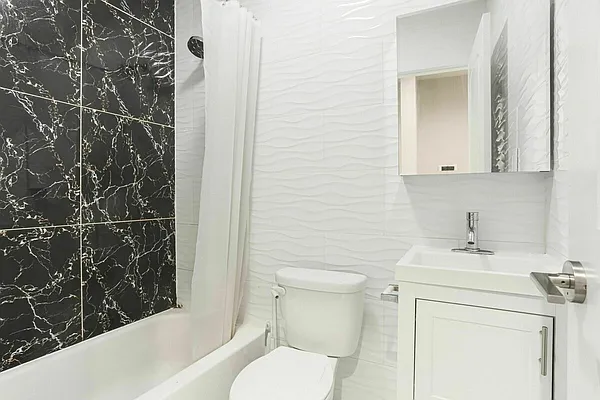 Rented by ERNY LLC | media 4