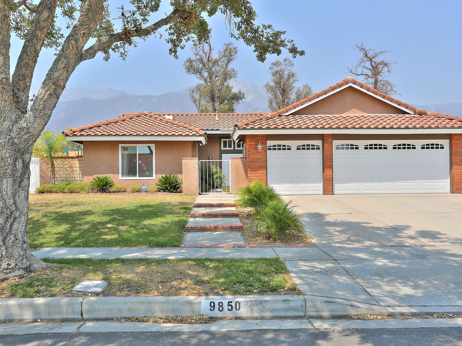 9850 Banyan St, Rancho Cucamonga, CA 91737 Zillow