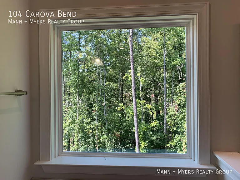104 Carova Bnd — Photo 19