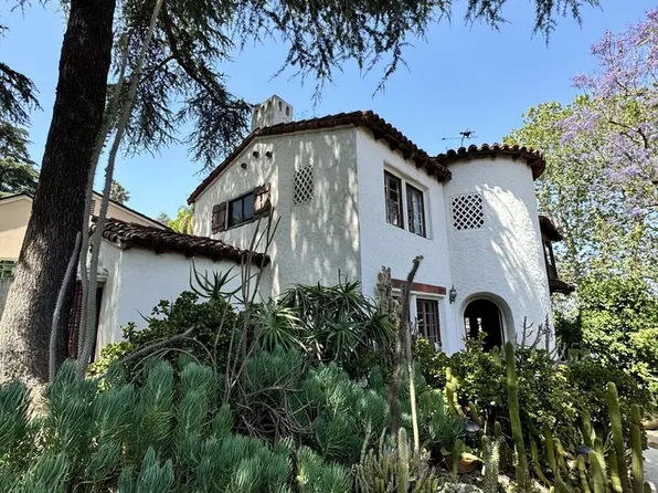 3532 Holboro Dr, Los Angeles, CA 90027