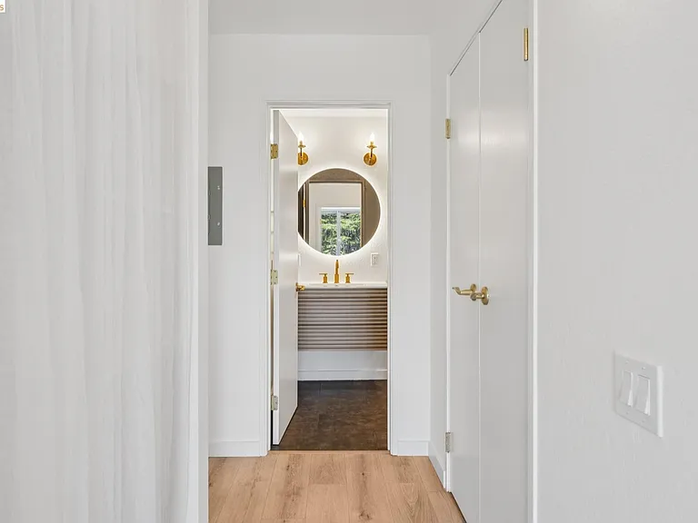 1 Kelton Ct #4K — Photo 11