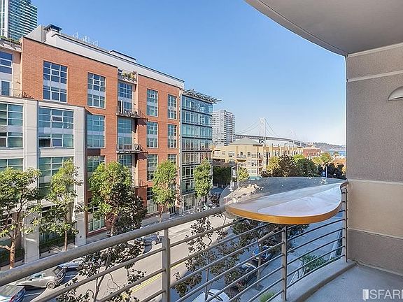 4th image of 219 Brannan St #4D-L