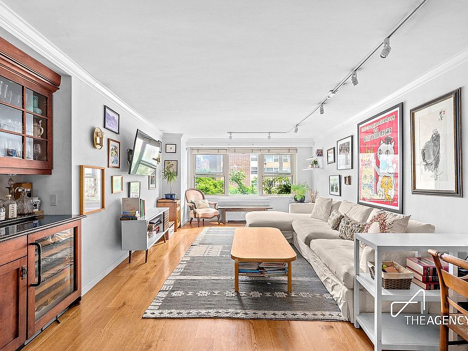 1st image of 305 E 24th St APT 4D