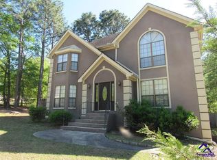 100 Sunchase Ct, Bonaire, GA 31005