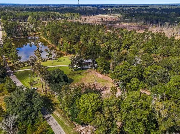 Bennett Rd, Holden, LA 70744