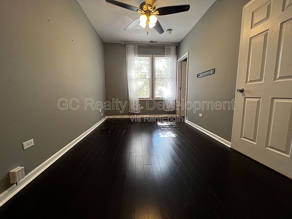 3rd image of 3510 W Irving Park Rd APT 2