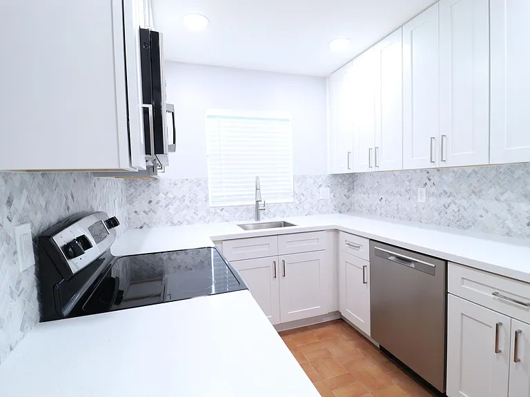 1271 NW 13th St #356E — Photo 5