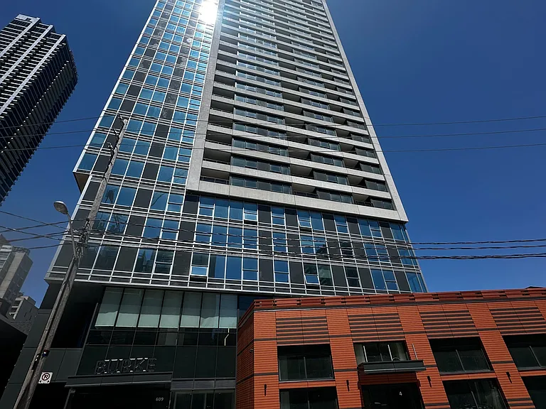 609 Sherbourne St #802 — Photo 1