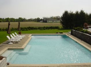 16 Stephen Halsey Path, Water Mill, NY 11976