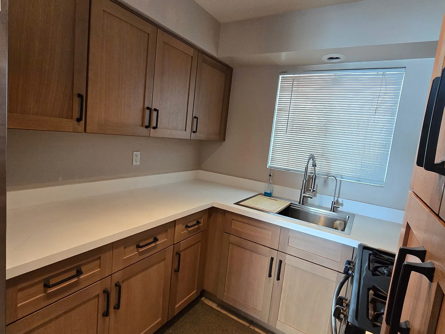 2 bed, 850 sqft, $1,800 — Photo 4
