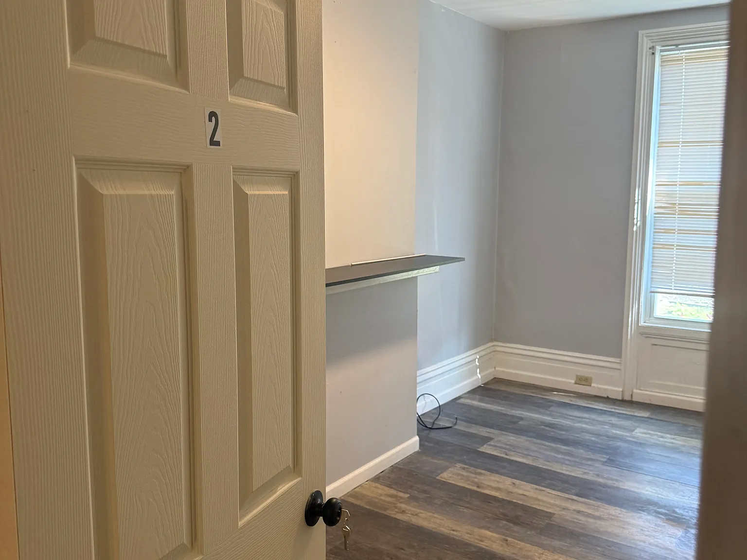 5 bed, 1.5 bath, $850 — Photo 4