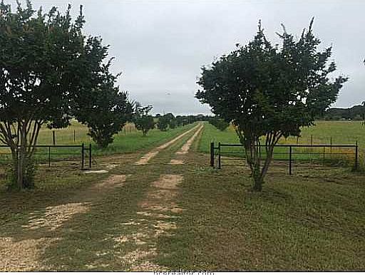 4th image of 13551 E Us Highway 79