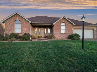 6029 Eastbourne Dr, Evansville, IN 47711