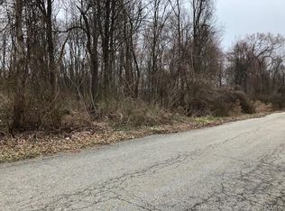 Cedar Knoll Ln, Cortlandt manor, NY 10567