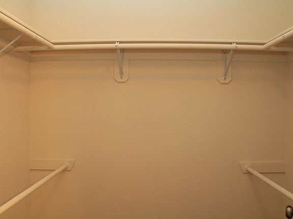 4th image of 6975 Rodling Dr Unit G